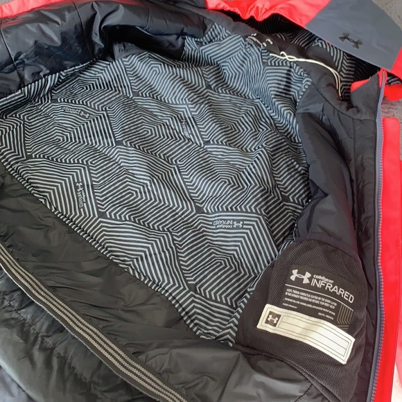 New under armor coat. - Picture 5 of 6